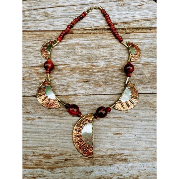 Vintage Bakelite Beaded Necklace Brutalist Brass copper Half Medallions - Picture 13 of 13